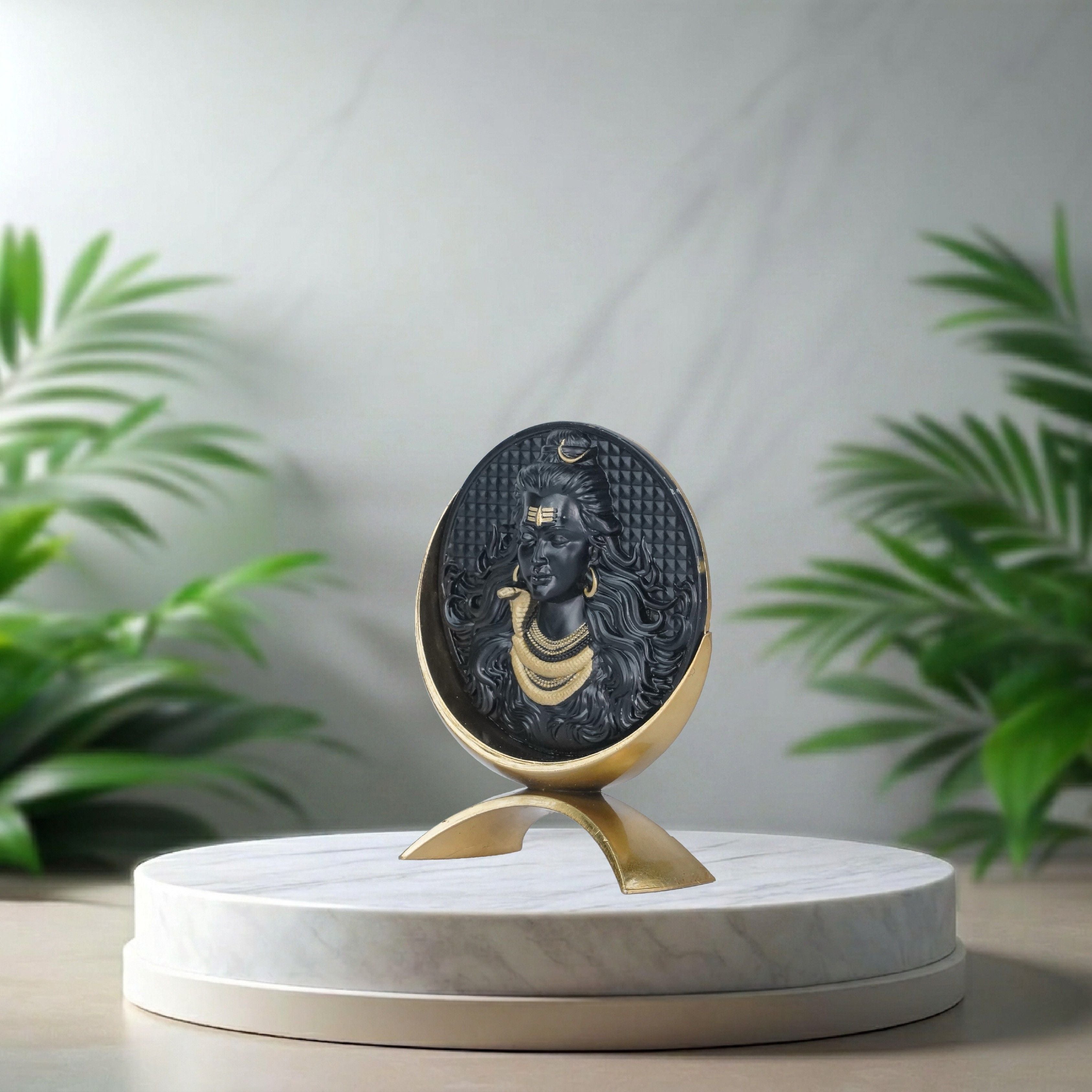 Small Round Mahadev (black/Gold)