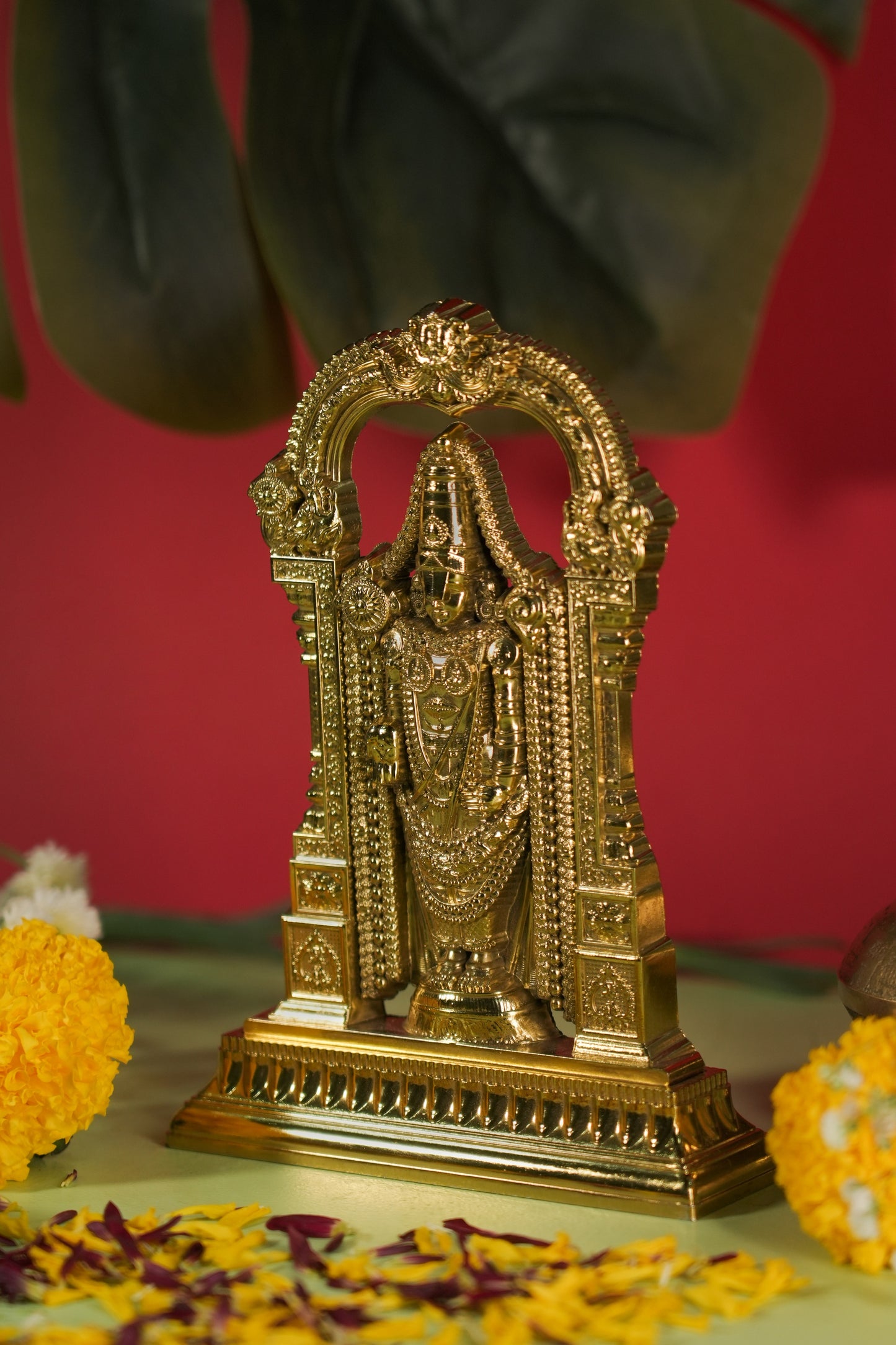 Tirupati Balaji Idol (Gold)