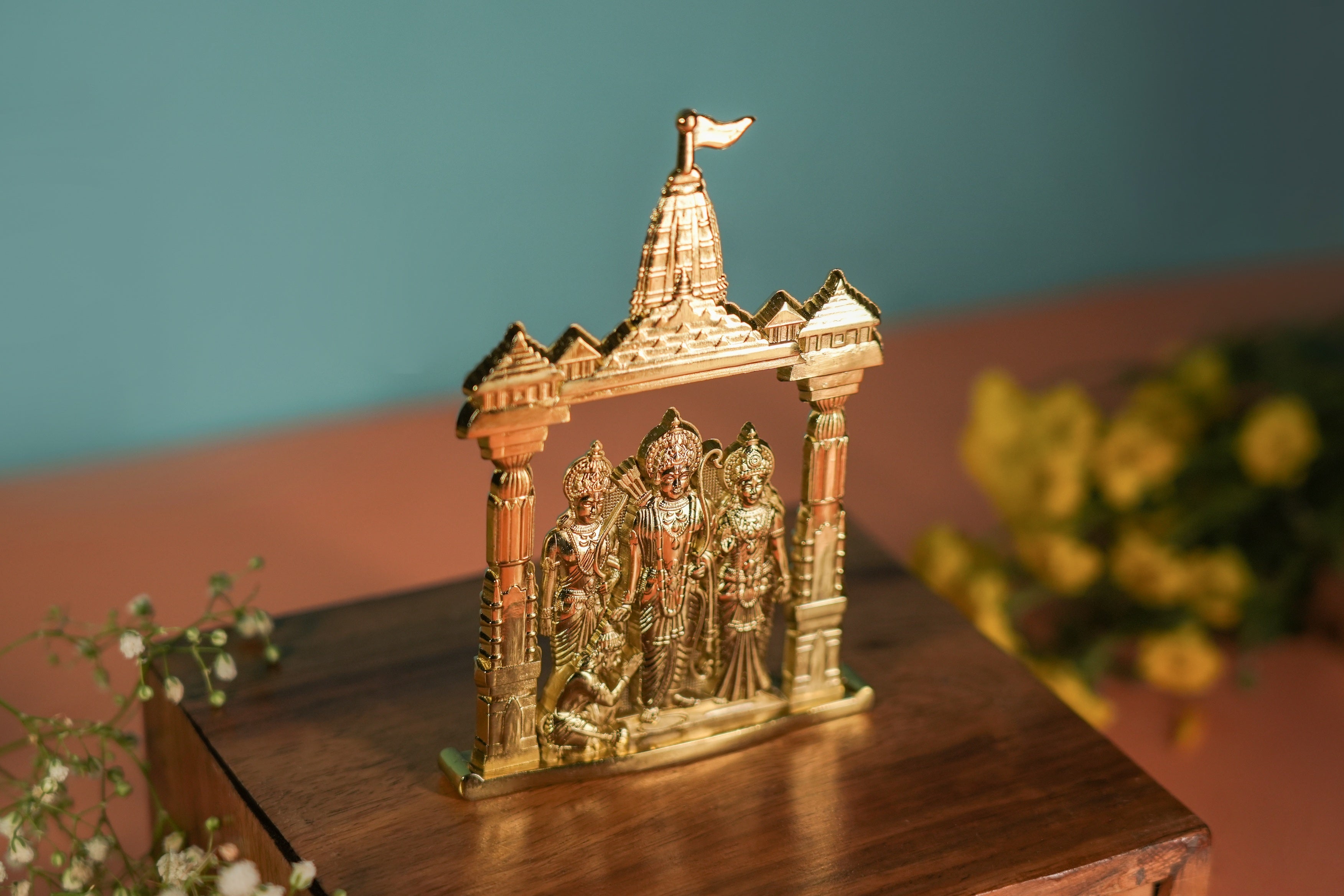Ram Darbar devotional statue with fine artisan detailing