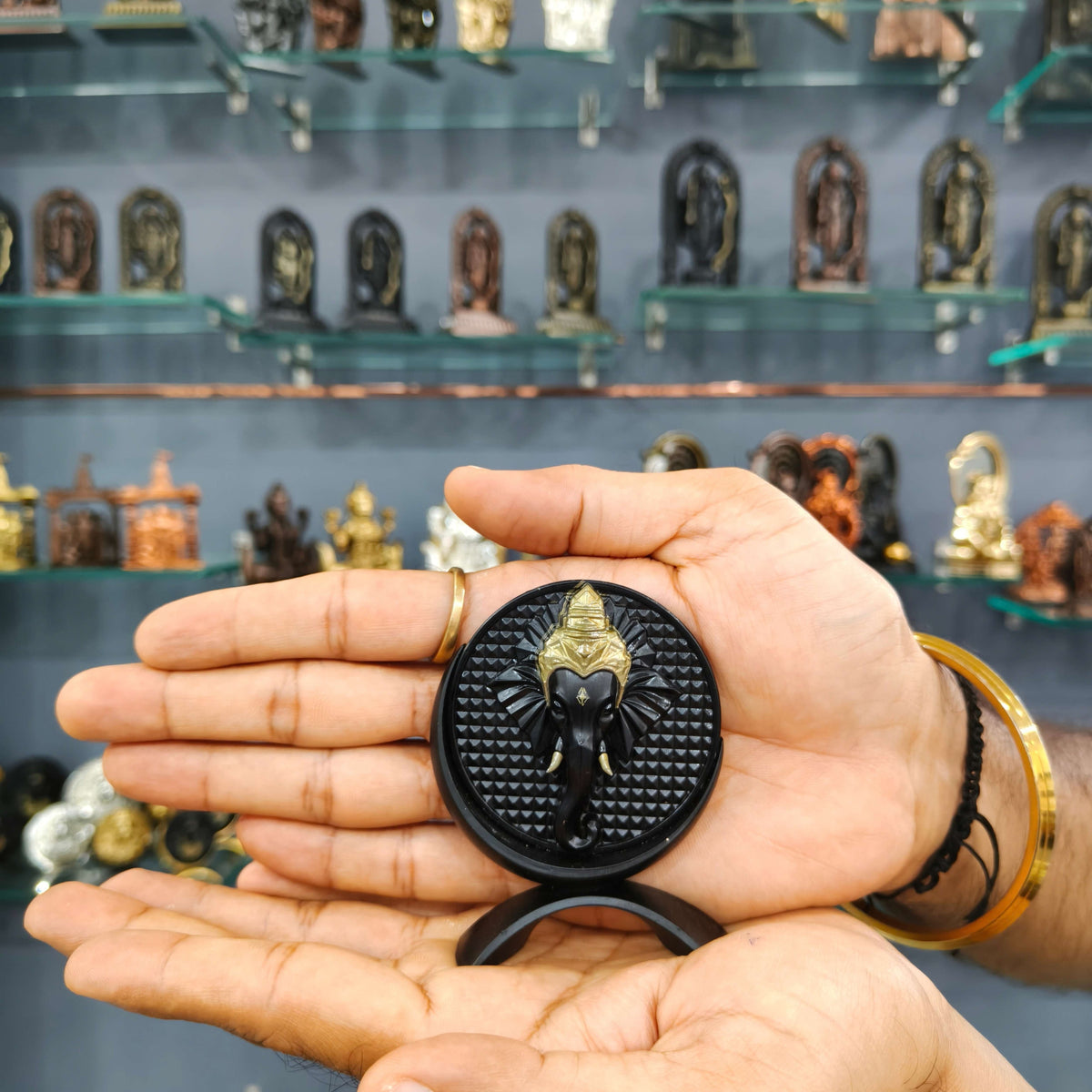 Small Round Ganeshji Idol Black Finish 3.2 Inch