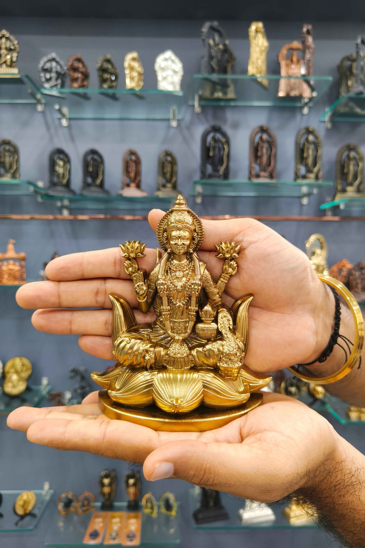 Lakshmiji Idol Gold Finish 5.25 Inch
